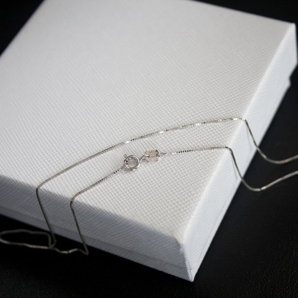 Dainty Real 10K White Gold Heart Necklace, Tiny Heart Charm Pendant w Gold Chain - Picture 3 of 3